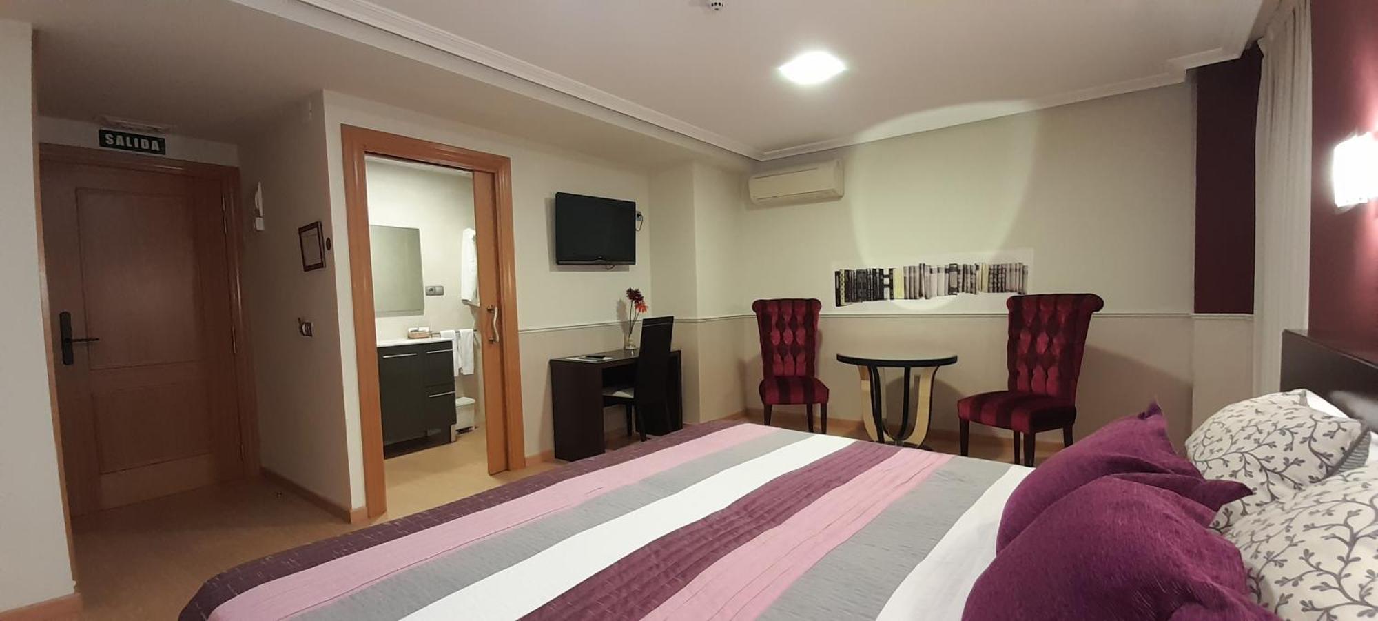 Hostal El Lechuguero Cascante Екстериор снимка