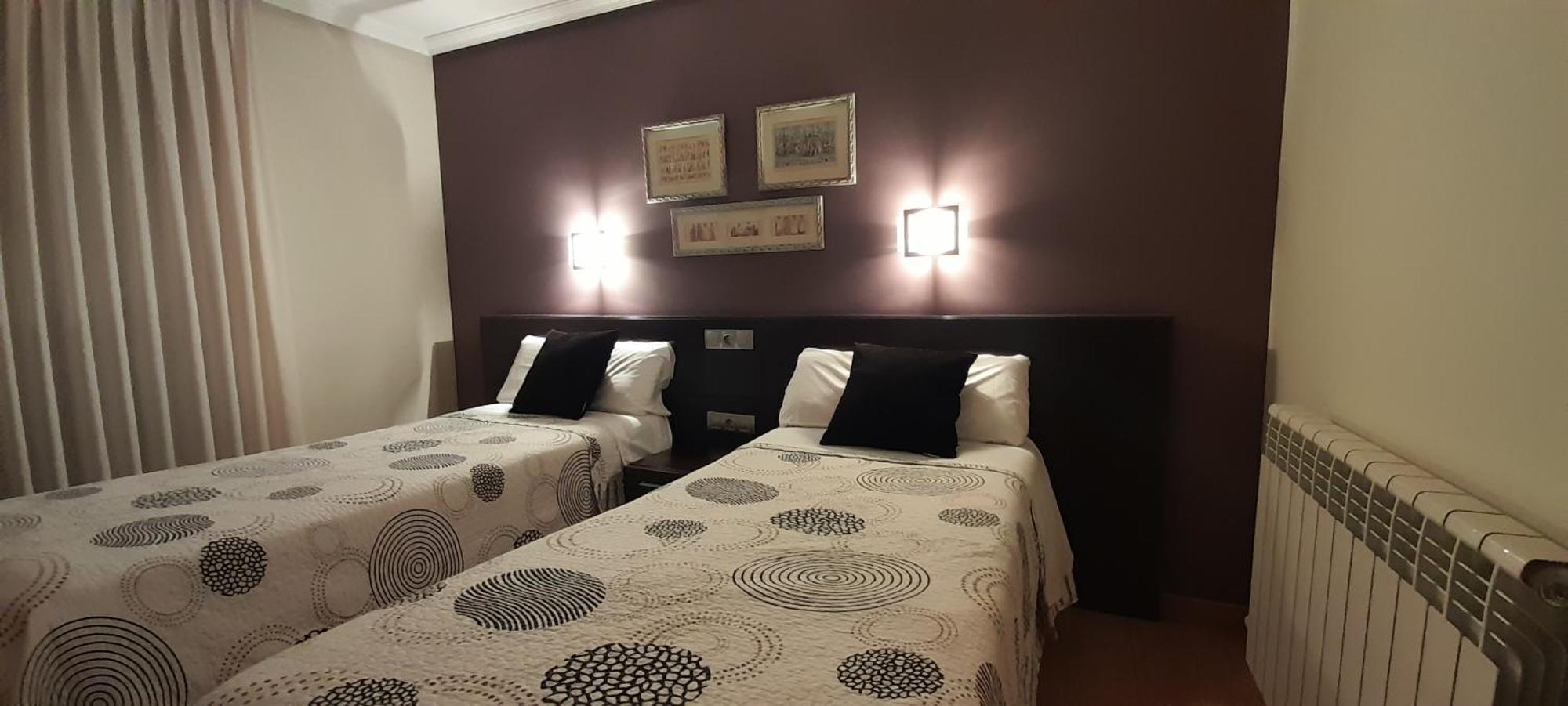 Hostal El Lechuguero Cascante Екстериор снимка