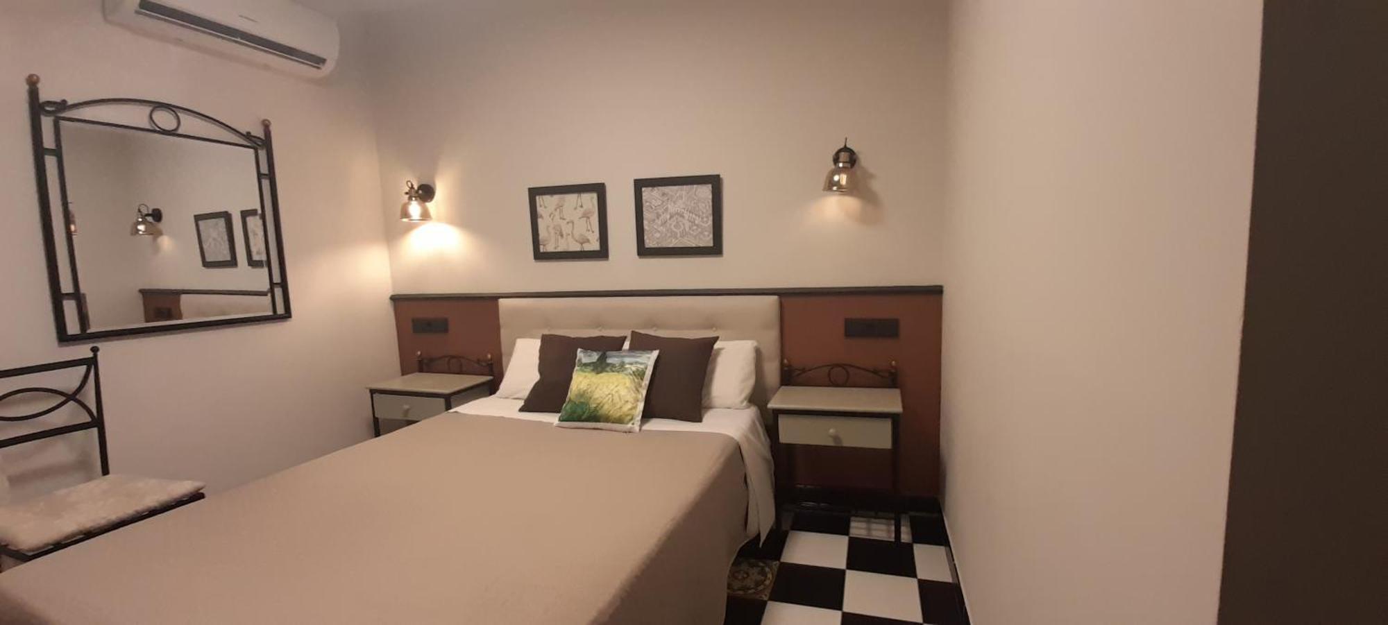 Hostal El Lechuguero Cascante Екстериор снимка