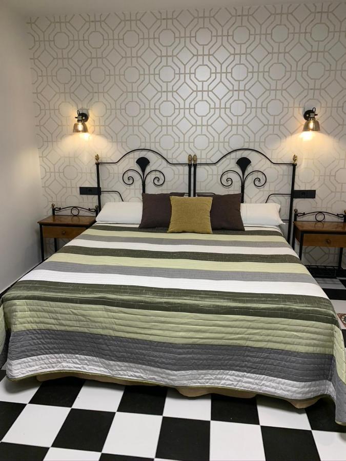 Hostal El Lechuguero Cascante Екстериор снимка